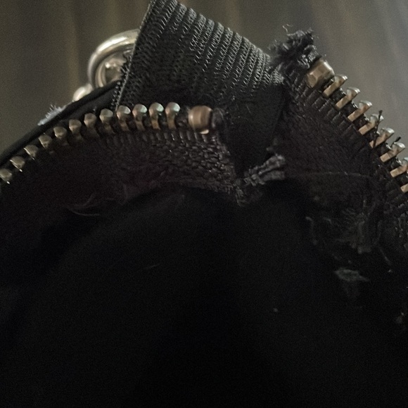 Handbag - Picture 7 of 9